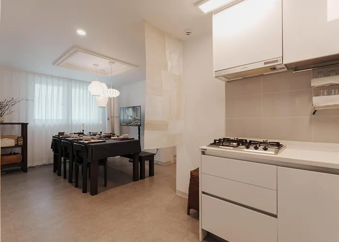 Apartment Hyun - 3r Sb5min, Free Parking, Luggage Storage