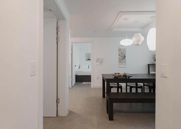 Hyun - 3r Sb5min, Free Parking, Luggage Storage Apartment