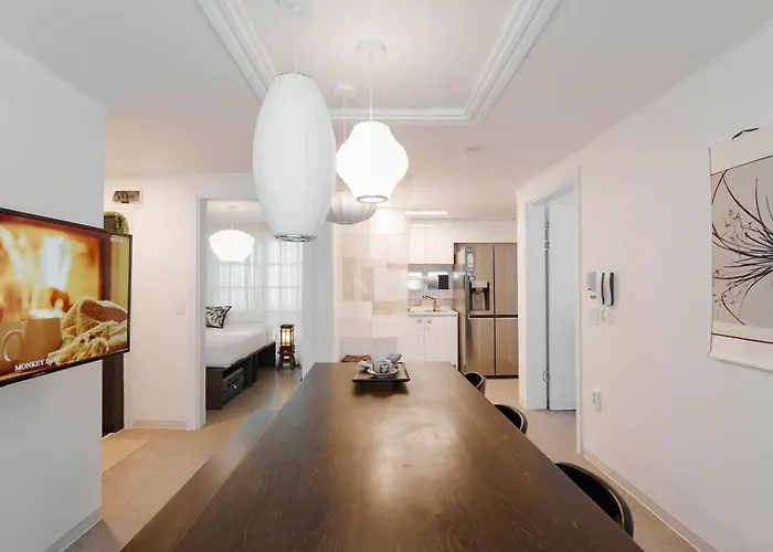Hyun - 3r Sb5min, Free Parking, Luggage Storage * Seoul